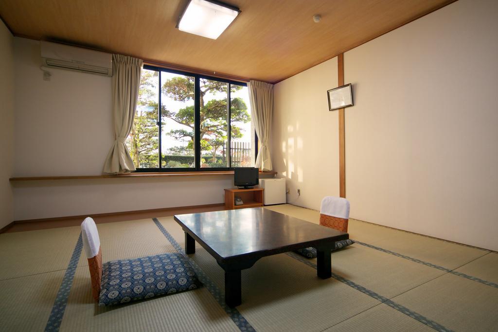 Shodoshima Seaside Hotel Matsukaze Тоносё Экстерьер фото